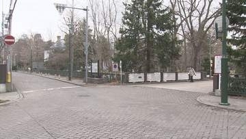 「すみません」帰宅中の女性に透明で無臭の液体をかけたか…「スプレー男」逃走中　札幌市　中島公園付近