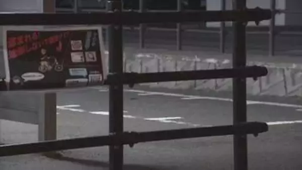 男2人が駐輪場で自分の原付バイクを…取り押さえようとするも顔を蹴られ男性会社員けが　男2人逃走中