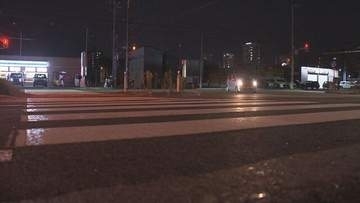 横断歩道を渡っていた高齢男性はねられ一時意識不明も会話可能までに回復　運転手の男を逮捕　札幌・東区