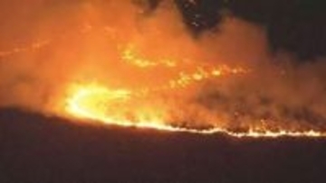 大規模な野火　夜を徹しての消火活動に　道の会見でおよそ400ヘクタール延焼明らかに　根室市珸瑤瑁