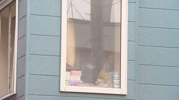 江別市のアパートの部屋が焼ける火事　部屋にいた男性1人が意識不明の重体で搬送