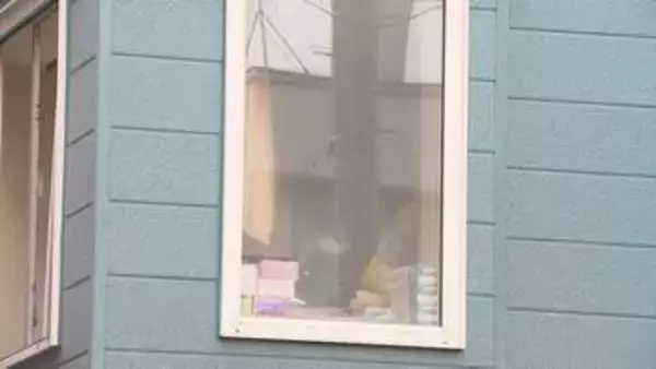 江別市　アパートの部屋が焼ける火事　部屋にいた男性1人が意識不明の重体で搬送