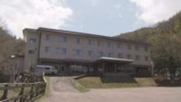 日本で唯一世界遺産に泊まれる温泉宿「地の涯」、北見市の会社に売却　知床沖観光船事故運航会社親族が経営