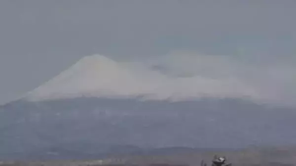 北海道雌阿寒岳でごく小規模な噴火　噴火は約4か月半ぶり　火口周辺立ち入規制（噴火警戒レベル2）維持