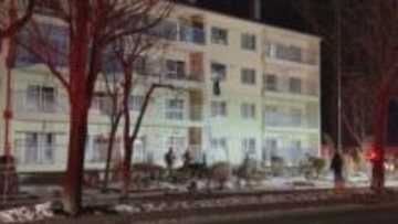 江別市の4階建て市営住宅で火事　上の階の住人も合わせ5人が軽いけが