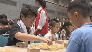 "国内最大級"の将棋大会「テーブルマークこども大会」が札幌で開催 小学生以下の186人が真剣に一手