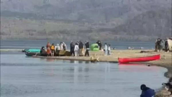 【続報】北海道支笏湖で「SUP」など転覆　3人自力で岸へ避難も1人けが、救助に向かったカヤックが行方不明