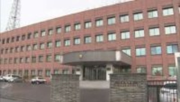 自宅で生後10カ月の息子の首を絞め殺害しようとした疑い　36歳の母親が逮捕　旭川市