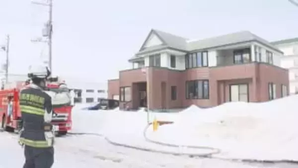 20代男性がのどの痛み訴え病院へ　住宅の台所周りなど焼く火事　札幌・西区