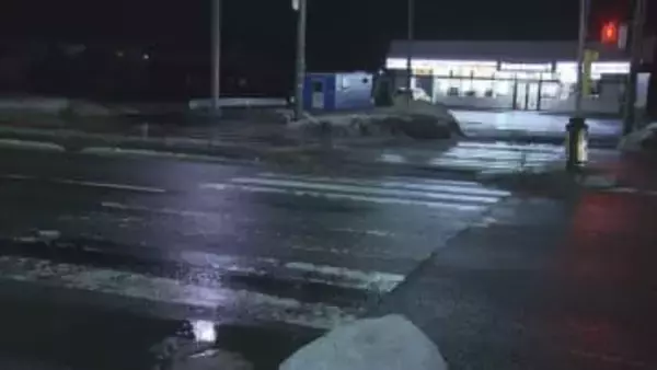 岩見沢市　横断歩道を渡っていた高齢の女性　乗用車2台にはねられ死亡　ひき逃げも視野に捜査