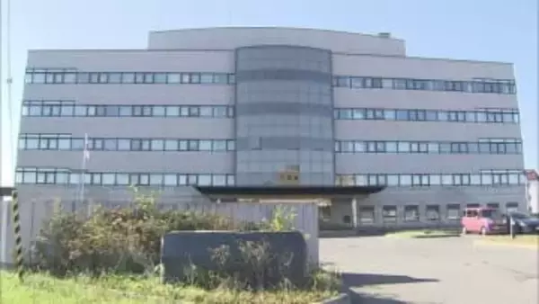 帯広市から音更町までタクシーに乗り、料金を支払わず運転手殴った疑いで逮捕の男性を不起訴処分　釧路地検