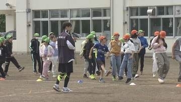 運動会シーズン到来！　陸上競技の専門家が小学生に「走り方教室」