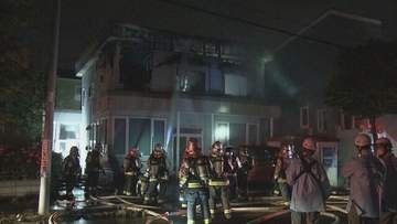 「住宅の2階から火と煙が…」　2階建て住宅で火事　火元とみられる一室から70代男性の遺体　札幌市北区