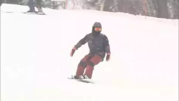 GW後半　あいにくの雨でも‥札幌国際スキー場では滑り納め「こんなに雪が残っているとは」
