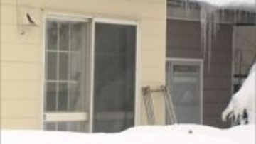 逃走中の男は親族か　上富良野町の住宅で突然男が侵入し女性を複数回殴る殺人未遂事件