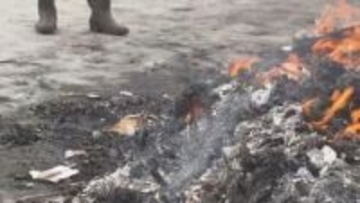 「しめ縄を火に投げ入れようとして火の中に倒れた」どんと焼きの火が衣服に燃え移り女性がやけど　函館