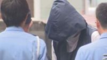 初対面の男性に暴行、ナイフで脅してPCなどを購入させて奪った疑い　モンゴル国籍の男を逮捕・送検