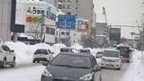 「【中継】札幌　路面はガタガタつるつる　道幅狭く生活に影響」の画像1