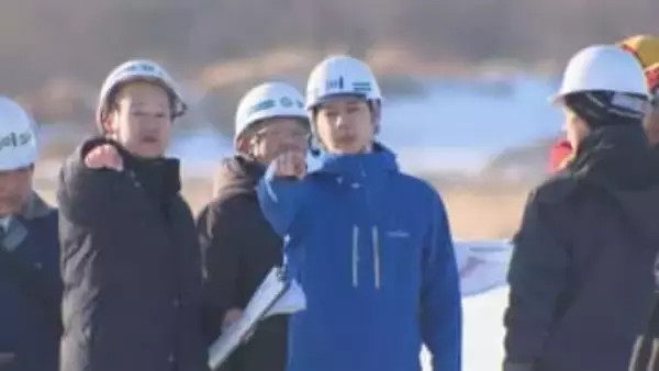 「中止命令も辞さない」鈴木知事が釧路湿原周辺のメガソーラー建設現場を視察