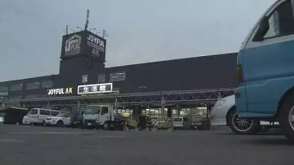 札幌北区　万引きして逃げようとしたときに店員を車で引きずりけがをさせた疑い　事後強盗で男を逮捕