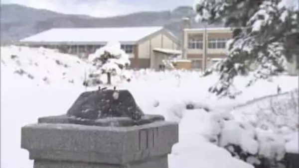 小学校にあるはずの銅像が・・・　盗まれた二宮金次郎像が金属買い取り業者に　地域住民「残念な思い」