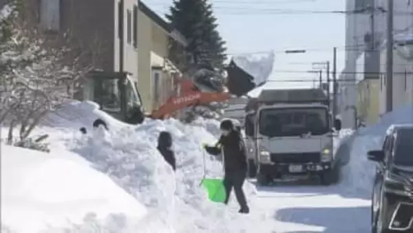 また来た大雪で市民うんざり　連休は気温上昇で落雪などにも注意