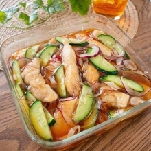 【パサつくささみがふっくら】夏野菜シャキシャキ！箸が止まらない、絶品南蛮漬けおかず