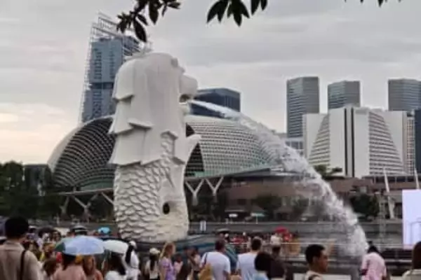 シンガポールのマーライオン像、実は1体だけではない。何体あるか知ってる？ 外務省がクイズ