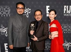 両親ともレジェンド名優で米国名門大卒業の俳優、ハリウッドの厳しい扱いに「寝込んだ」。『SHOGUN 』裏話も