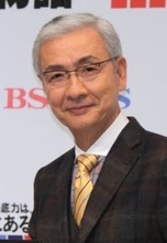 フリーアナウンサーの久米宏さんが死去。81歳。「ニュースステーション」のキャスターとして活躍【訃報】