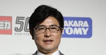 安東弘樹、シトロエンの“新型ハイブリッドSUV”をガチレビュー⇨長距離ドライブに「超快適に移動できた」