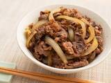 「混ぜてチンするだけの「夏休みの昼ごはんレシピ集」が永久保存版すぎる。「火も包丁も使わず小学生が作れる」」の画像1