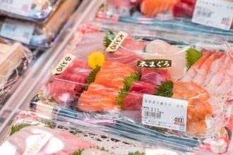 アニサキスが心配⇨刺身パック記載の「2文字」に注目して。リスク判断の目安になる…食中毒で“腸閉塞”の併発も