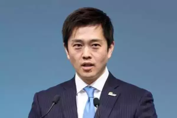 吉村知事、恋リア『恋愛病院』鑑賞会での「顔で1番美しい」発言に波紋。公人の外見評価に批判も