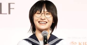 新しい学校のリーダーズSUZUKA“激変”に「生きるアート」と絶賛の声⇒原宿での装いがかっこ良すぎた