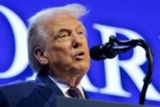 トランプ主導「平和評議会」のロゴが嘲笑の的。「国連ロゴの色と地図を変えただけのパクリ」