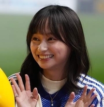 影山優佳、W杯現地で「大好きなお姉さんたち」と3ショット➡︎「豪華メンバー」「応援します！」と反響