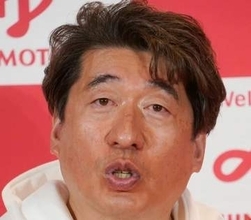 寺門ジモン、大阪・阿倍野のご当地“たこ焼きソース”食べ比べに驚き⇒「スパイシーな感じ」「カレーっぽい」