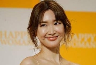 紗栄子、ZARAのシューズを使ったハワイでの私服コーデがおしゃれ⇒「ぜ〜んぶがかわいい」と絶賛の声