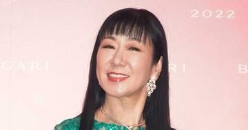 ハイヒール・リンゴ、自宅ガーデニングで白く咲いたサボテンの花に「初めて見た」「ちょっと不気味」と反響