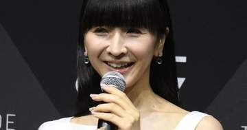 Perfumeかしゆか、フリーダイビングでリアル“人魚姫”に！サンゴ礁の海で「踊ってるみたい」と反響