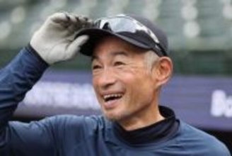 イチロー“伝説のプレー”は「2001年の今日」。MLBが動画を投稿、ファン「25年前…嘘だろ？」と騒然