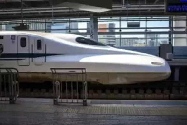 東海道新幹線に今年できる「個室」はどんな座席？プライベート空間に「めちゃくちゃ快適そう」「最高じゃん」の声