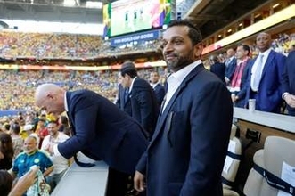「史上最も安全・安心」W杯の安全対策を自賛するFBI長官のプロモ動画に「インフルエンサー政権」と批判