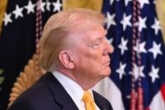 米軍がイラン攻撃のために中東に戦力を集結。早ければ2月21日に実施の可能性も、トランプは最終決断をまだ下さず