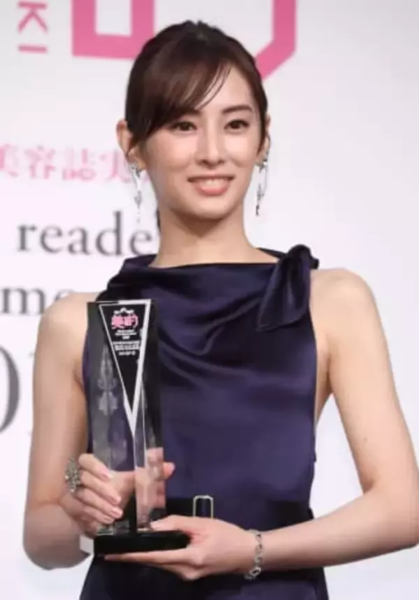 手芸好きの北川景子、手作りのシックな手提げバッグに絶賛の声「大人になってもずっと持てそう」