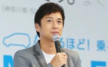 徳井義実、新潟で名物“へぎそば”と大きな天ぷらを満喫⇒レトロな店の外観に「渋いなあ」