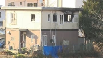 住宅2階の焼け跡から見つかった遺体はこの家に住む70代男性と判明　岩手・一関市