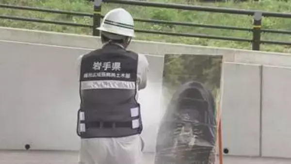 「（スプレーは）風向きを考えないと自分の方に来るので訓練が必要」クマ対策研修会　官民の建設業で共同初開催　岩手・葛巻町