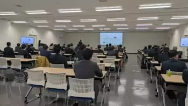 ドクターヘリ　岩手・秋田・青森で広域連携へ　医療従事者や消防の担当者が柔軟な運用に向けて協議